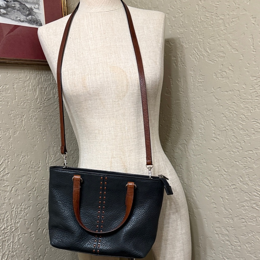 Fossil leather Elegant Black and Brown Leather Shoulder Bag